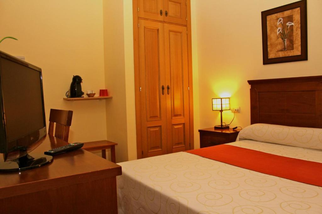 Hotel Casa Vazquez Малага Экстерьер фото